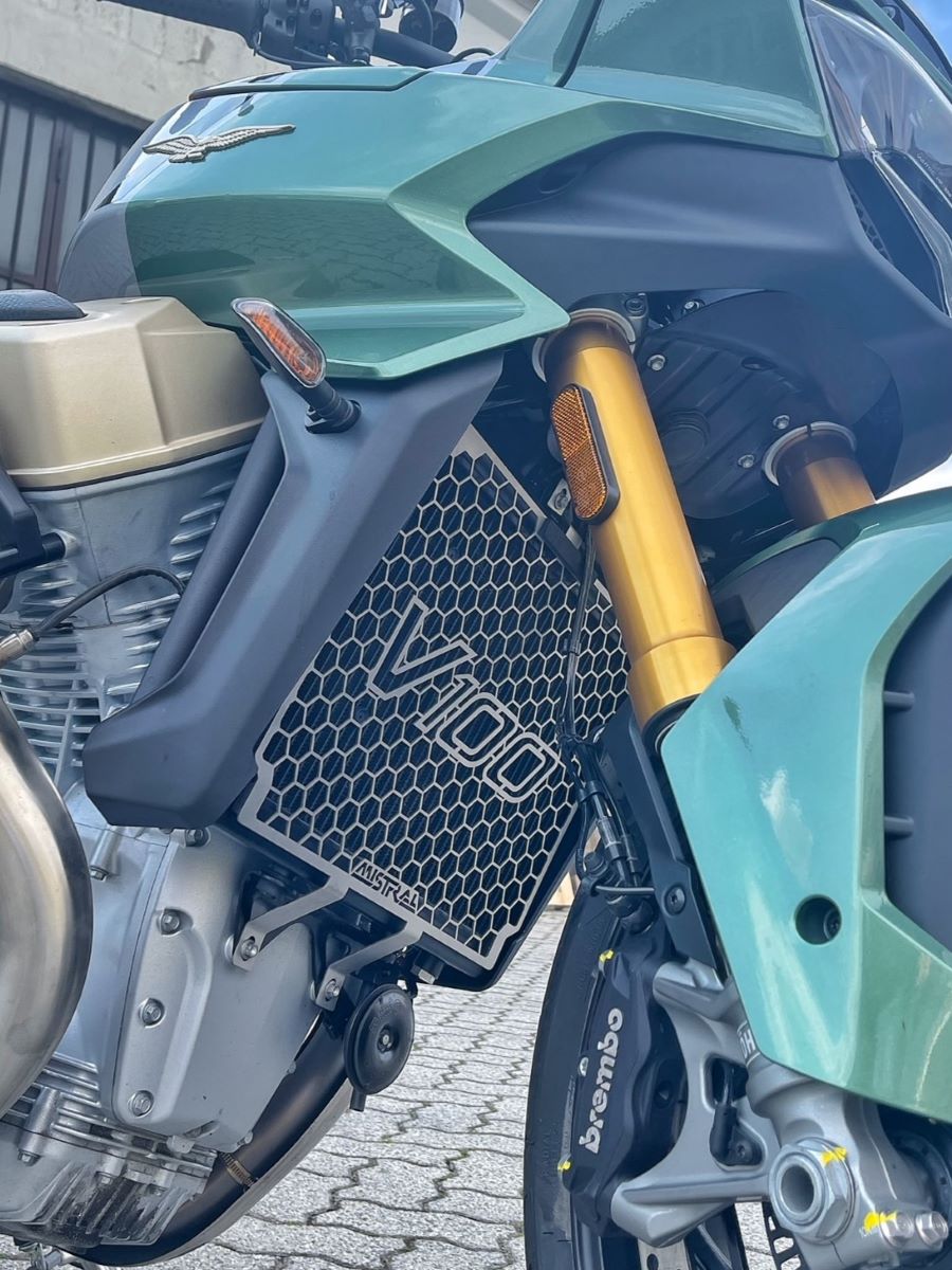 Griglia Di Protezione Radiatore Per Honda CB1100 2013-2020 – Acciaio Inox, Nera